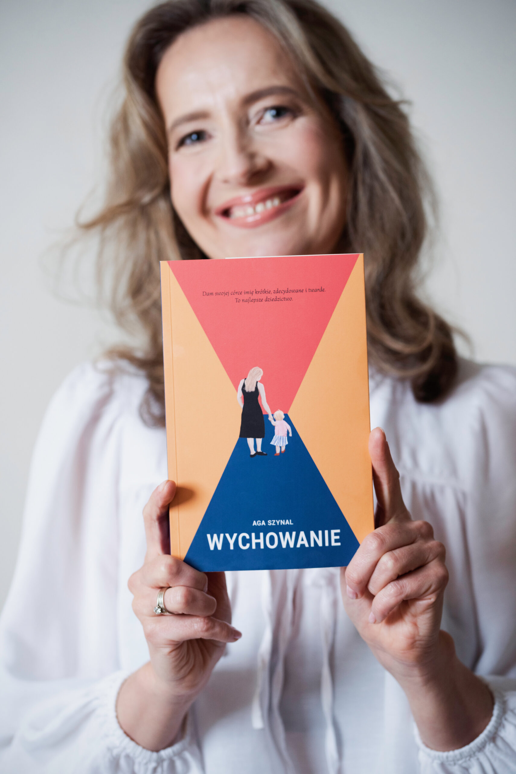 Przeczytaj moją najnowszą powieść „Wychowanie”.